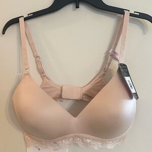 Womens 36D Nude Maidenform Comfort Devotion Your Lift Wireless Bra DM1196 NEW